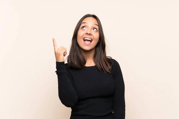 Giovane Donna Bruna Con Maglione Bianco Sfondo Isolato Che Punta — Foto Stock