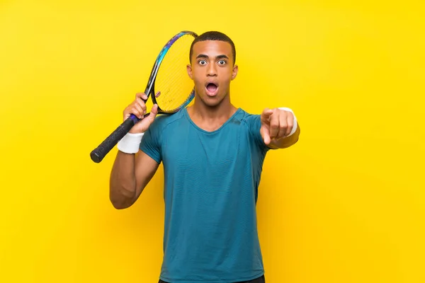 African American Tennis Player Man Surprised Pointing Front — 스톡 사진