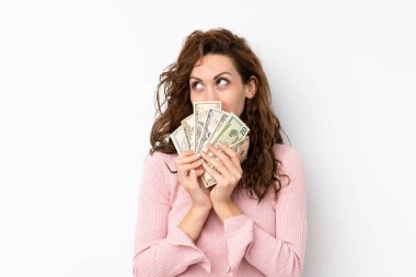 Tecrit edilmiş genç ve güzel bir kadın çok para alıyor.