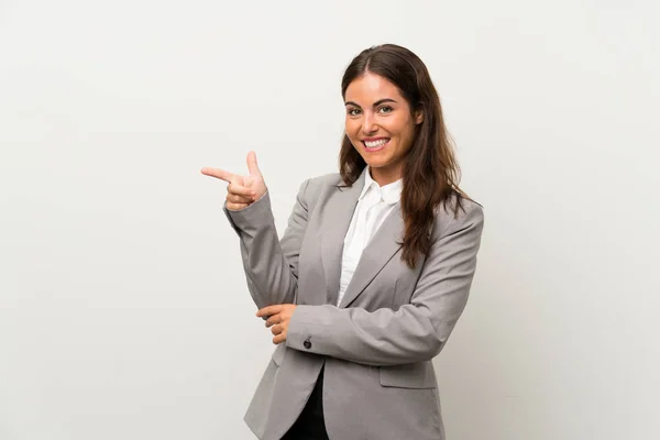 Junge Geschäftsfrau Über Isoliertem Weißen Hintergrund Der Mit Dem Finger — Stockfoto