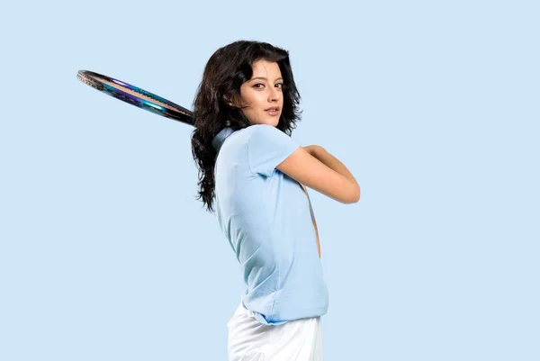 Genç tenis oyuncusu kadın — Stok fotoğraf
