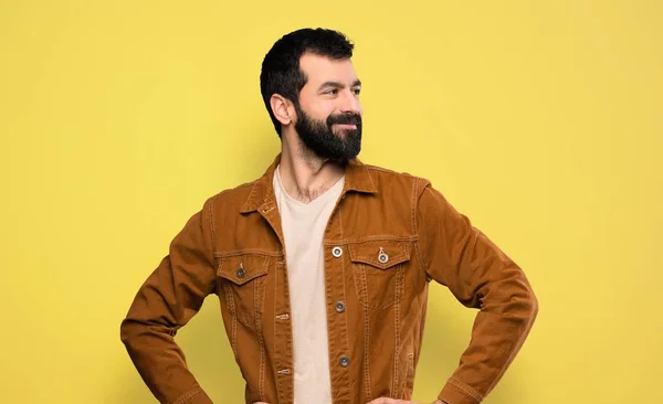 Handsome Man Beard Posing Arms Hip Smiling — Stockfoto