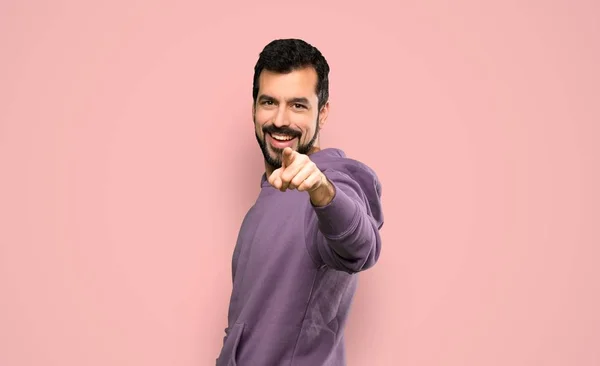 Handsome Man Sweatshirt Points Finger You Confident Expression Isolated Pink — ストック写真