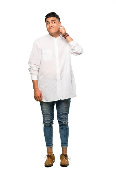 Plan Complet Jeune Homme Ayant Des Doutes Sur Fond Blanc — Photo
