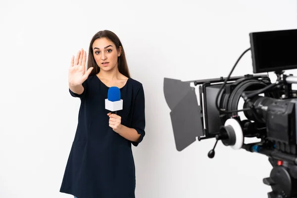 Reporter Woman Holding Microphone Reporting News Isolated White Background Making — Stock Photo, Image