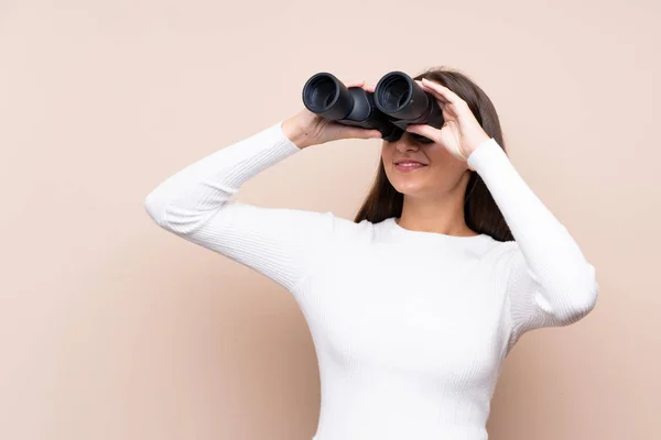 Young Woman Isolated Background Black Binoculars — Stock Photo, Image