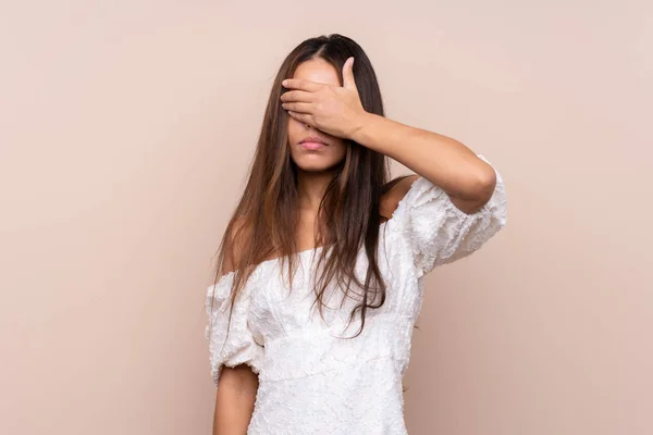 Young Brazilian Girl Isolated Background Covering Eyes Hands — 스톡 사진