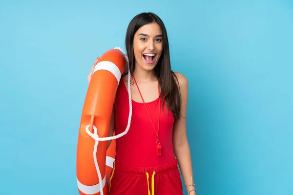 Lifeguard Woman Isolated Blue Background Lifeguard Equipment Surprise Shocked Facial — 스톡 사진