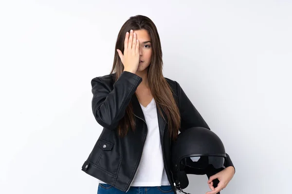 Mladá Žena Motocyklovou Přilbou Přes Izolované Bílé Pozadí Pokrývající Oko — Stock fotografie