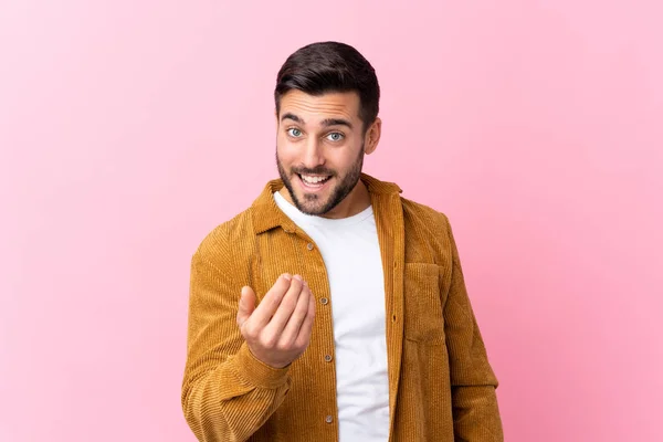 Young Handsome Man Beard Wearing Corduroy Jacket Pink Background Inviting — 스톡 사진