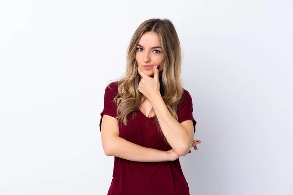 Mujer Joven Sobre Fondo Blanco Aislado Pensamiento —  Fotos de Stock