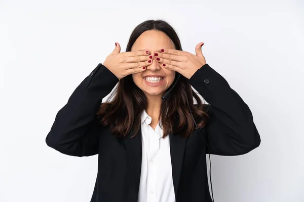 Young Telemarketer Woman Isolated White Background Covering Eyes Hands — Stock Photo, Image