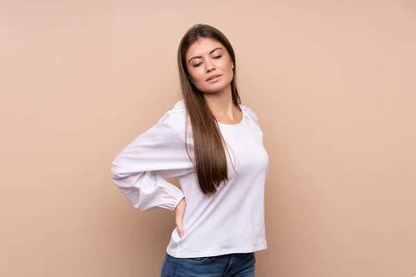 Jong Meisje Geïsoleerde Achtergrond Lijden Aan Rugpijn Voor Het Hebben — Stockfoto