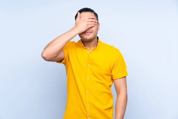 Asian Handsome Man Isolated Background Covering Eyes Hands Want See — Stock Photo, Image