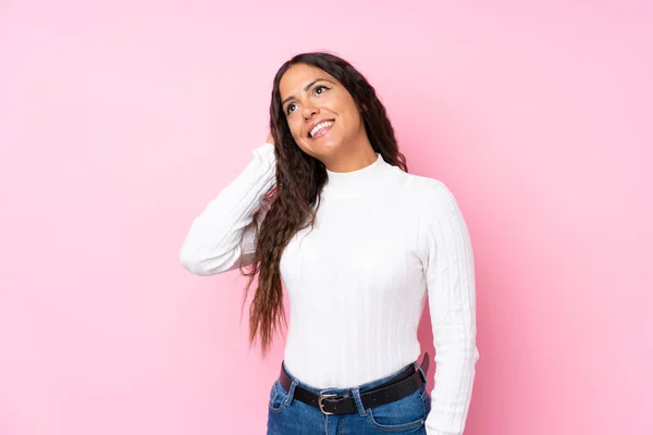 Young Woman Isolated Pink Background Thinking Idea — Stock Photo, Image