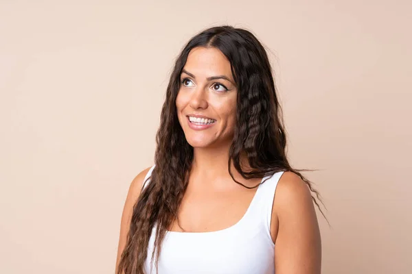 Retrato Mujer Joven Sobre Fondo Aislado — Foto de Stock