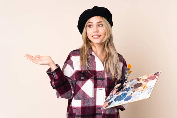 Tonåring Artist Flicka Som Håller Palett Isolerad Blå Bakgrund Håller — Stockfoto