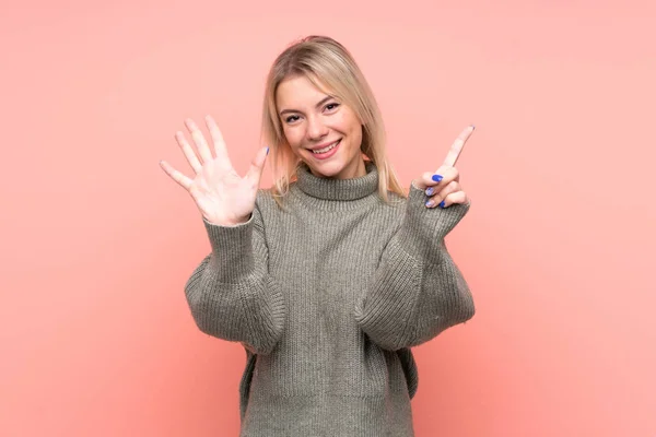 Young Blonde Russian Woman Isolated Pink Background Counting Six Fingers — Stock Photo, Image
