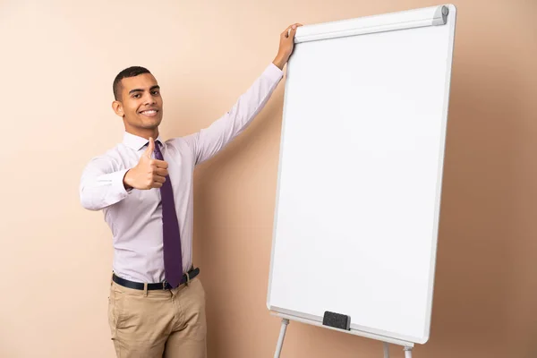 Young Business Man Isolated Background Giving Presentation White Board Thumb — Stock Photo, Image