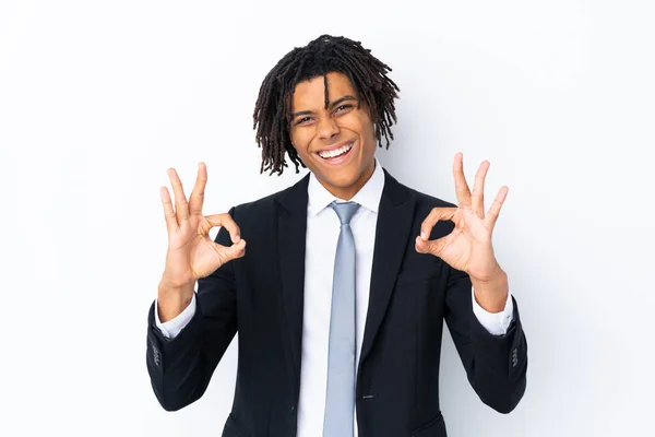 Young African American Businessman Man Isolated White Background Showing Sign — Stock Photo, Image