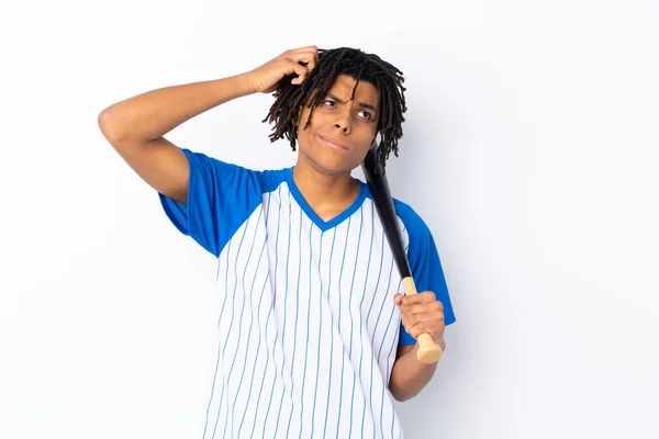 Jovem Afro Americano Jogando Beisebol Sobre Fundo Branco Isolado Com — Fotografia de Stock