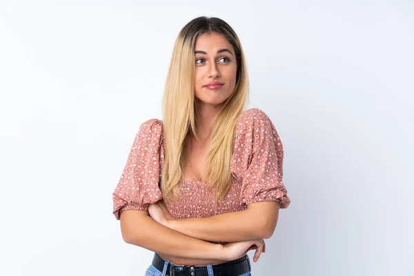 Joven Uruguaya Sobre Fondo Blanco Aislado Haciendo Gestos Dudas Mientras —  Fotos de Stock