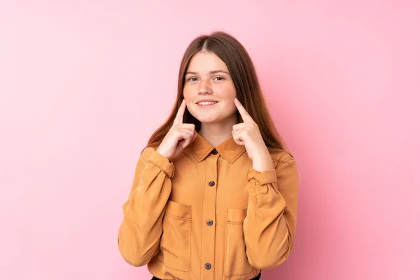 Ukrajinský Teenager Dívka Přes Izolované Růžové Pozadí Úsměvem Šťastný Příjemný — Stock fotografie