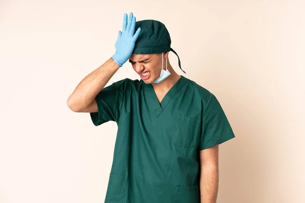 Cirujano Uniforme Azul Sobre Fondo Aislado Que Tiene Dudas Con — Foto de Stock