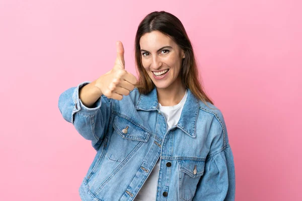 Giovane Donna Caucasica Isolata Sfondo Rosa Con Pollici Perché Successo — Foto Stock