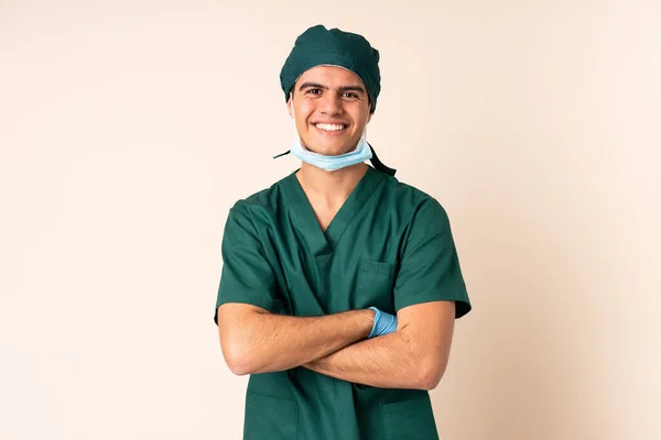 Cirurgião Homem Uniforme Azul Sobre Fundo Isolado Rindo — Fotografia de Stock