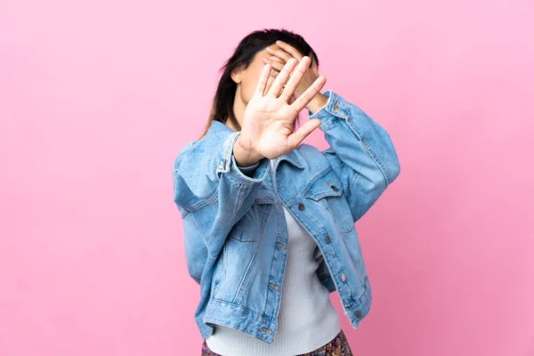 Young Uruguayan Woman Isolated Pink Background Making Stop Gesture Covering — Stock Photo, Image