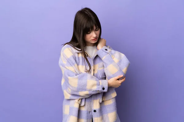 Jeune Femme Ukrainienne Isolée Sur Fond Violet Avec Douleur Coude — Photo