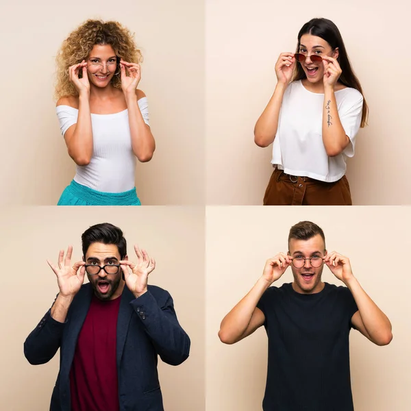 Personen Mit Brille Vor Isoliertem Hintergrund Und Überrascht — Stockfoto