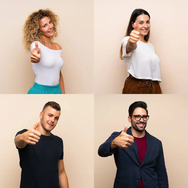 İzole edilmiş arka planda, iyi bir şey olduğu için onaylanmış bir grup insan.