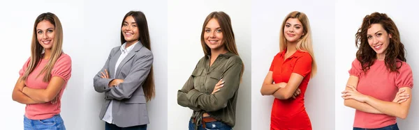 Conjunto Mulheres Jovens Sobre Fundo Branco Com Braços Cruzados Olhando — Fotografia de Stock