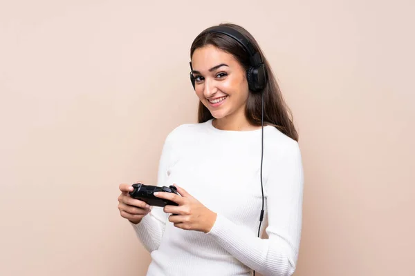 Mujer Joven Sobre Fondo Aislado Jugando Videojuegos —  Fotos de Stock