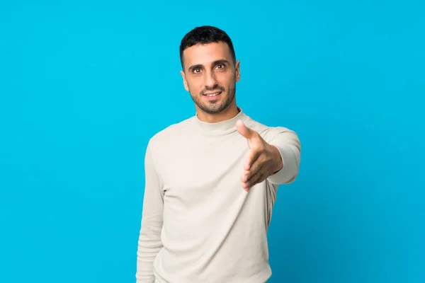 Young Man Isolated Blue Background Shaking Hands Closing Good Deal — ストック写真