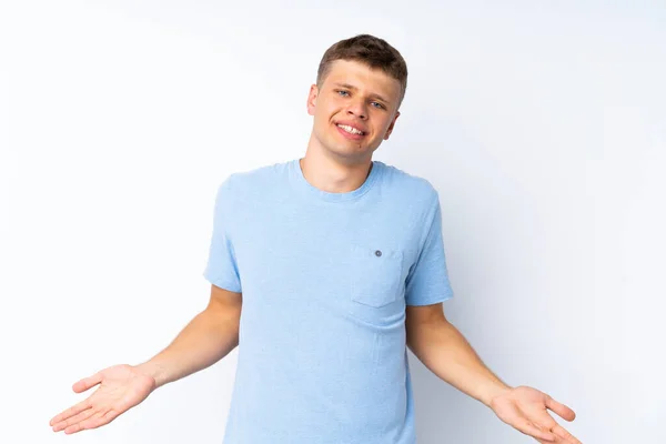 Jovem Homem Bonito Sobre Isolado Fundo Branco Sorrindo — Fotografia de Stock