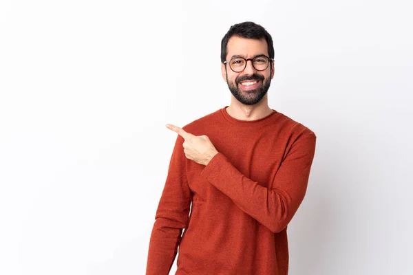 Uomo Bello Caucasico Con Barba Sfondo Bianco Isolato Che Punta — Foto Stock