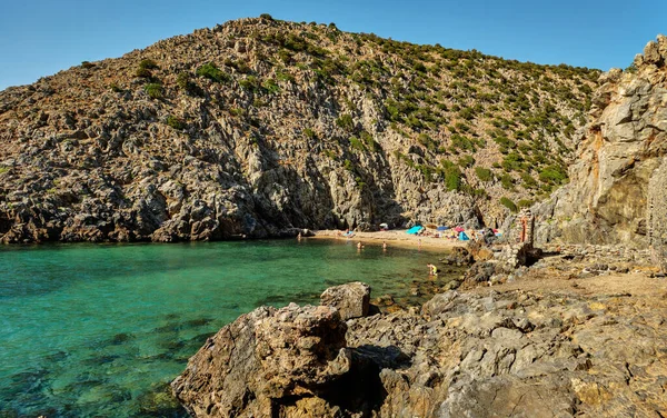 Cala Domestica, özellikle kapalı bir uçurumdaki sardunya plajı, Buggerru, Sardinya, İtalya