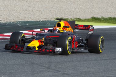 Sürücü Verstappen. Takım Red Bull