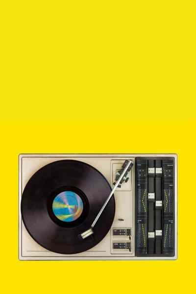 Plaque Tournante Vintage Avec Disque Tournant Sur Fond Blanc Jaune — Photo