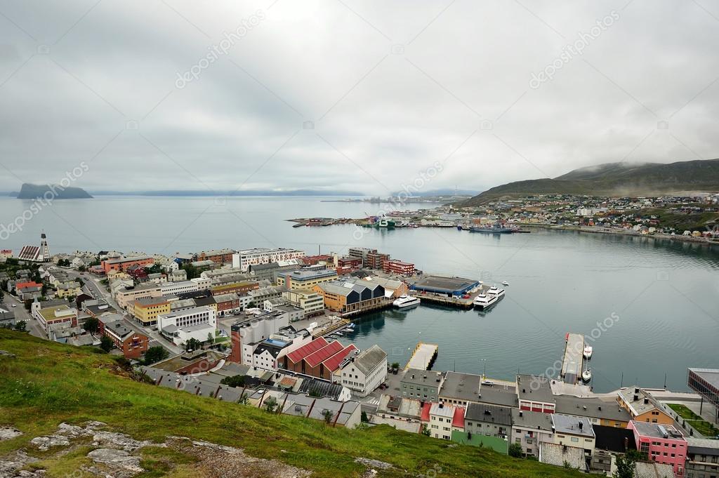 Blick auf hammerfest city, norwegen — Stockfoto ...