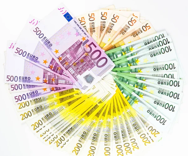 白色背景上的欧元钞票钱财务现金 — 图库照片
