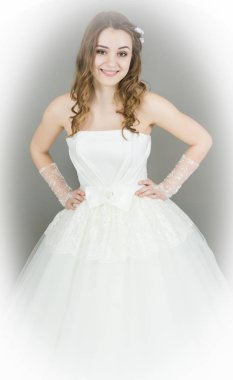 gri zemin üzerine gelin. elbise