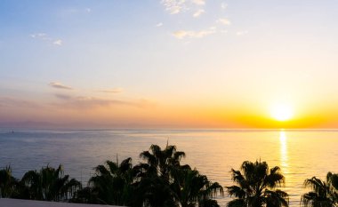 Deniz on Sunset. Türkiye'de Kemer