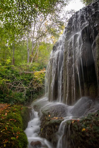 Río Con Cascada Temporada Otoño — Foto de Stock