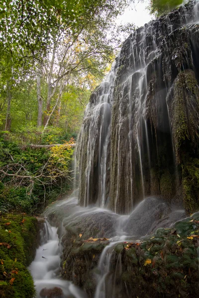 Rivier Met Waterval Het Najaar — Stockfoto