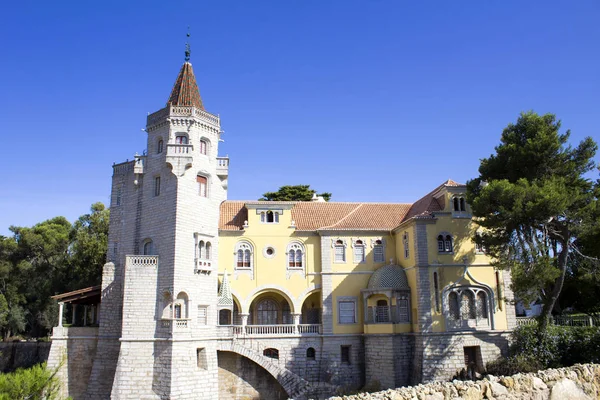 夏の日に中世の城の美しいパノラマビュー 伝統的な古い建築 キャシーポルトガル — ストック写真