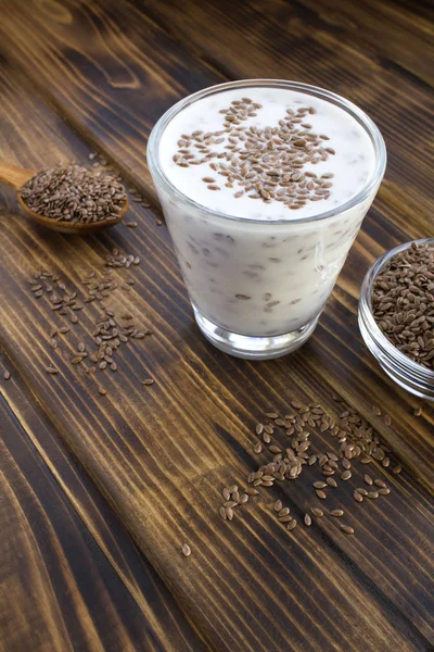 Yogurt Kefir Flax Seeds Glass Brown Wooden Background Location Vertical — 스톡 사진